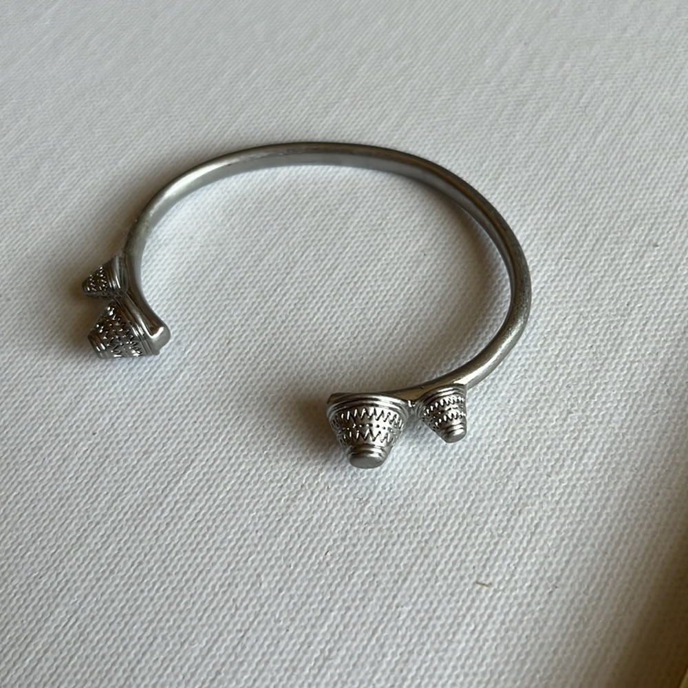 Madewell Pyramid Cuff - Picture 2 of 4